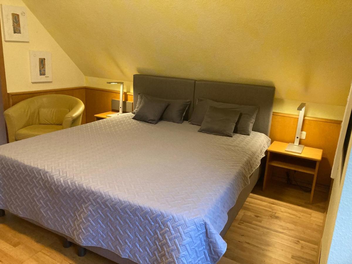 Ferienwohnung auf dem Eltenberg Exterior foto